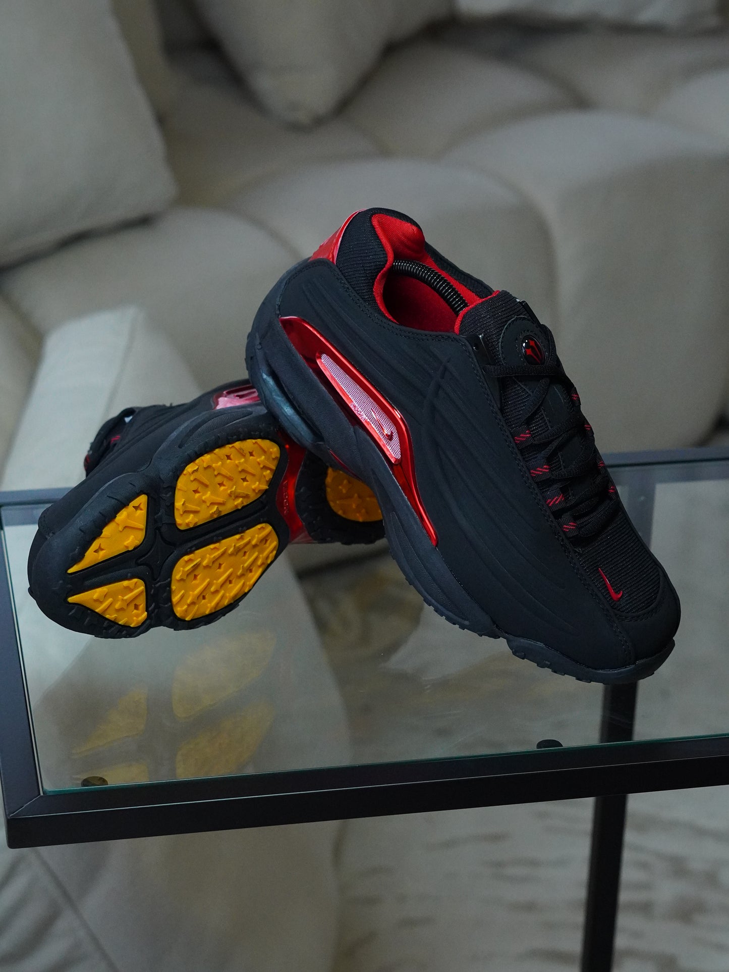 NIKE NOCTA STEP 2 NEGRO - ROJO METALIC