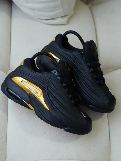 NIKE NOCTA STEP 2 NEGRO DORADO
