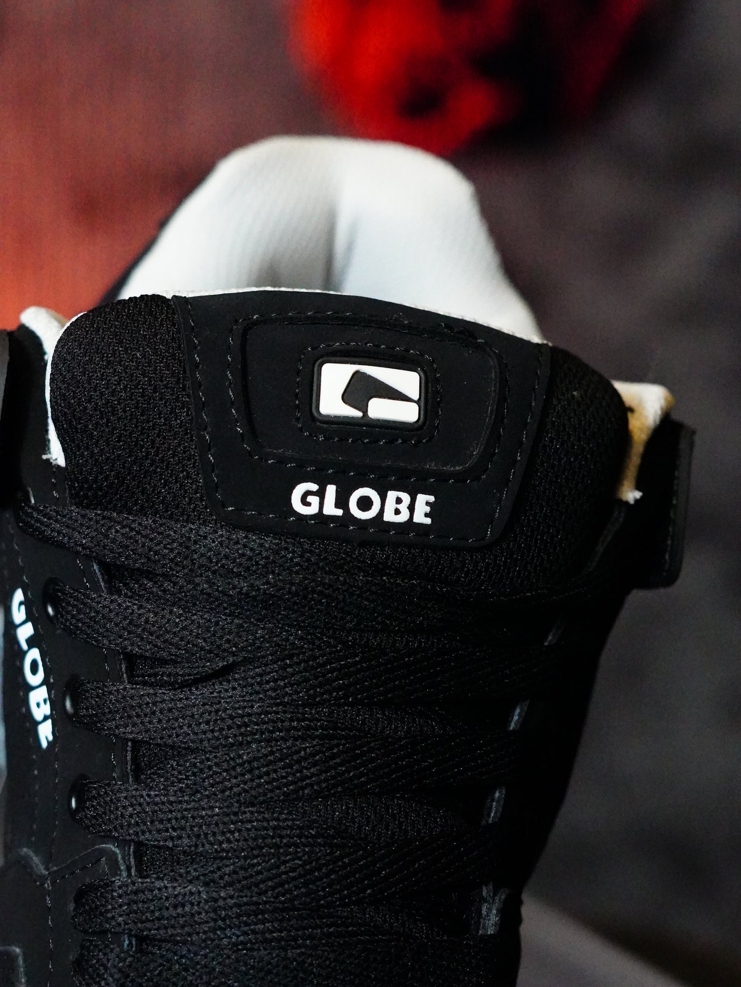 Globe Tilt