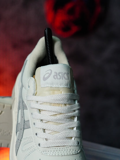 Asics Court MZ
