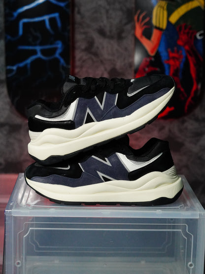 New Balance 57/40 Black Navy