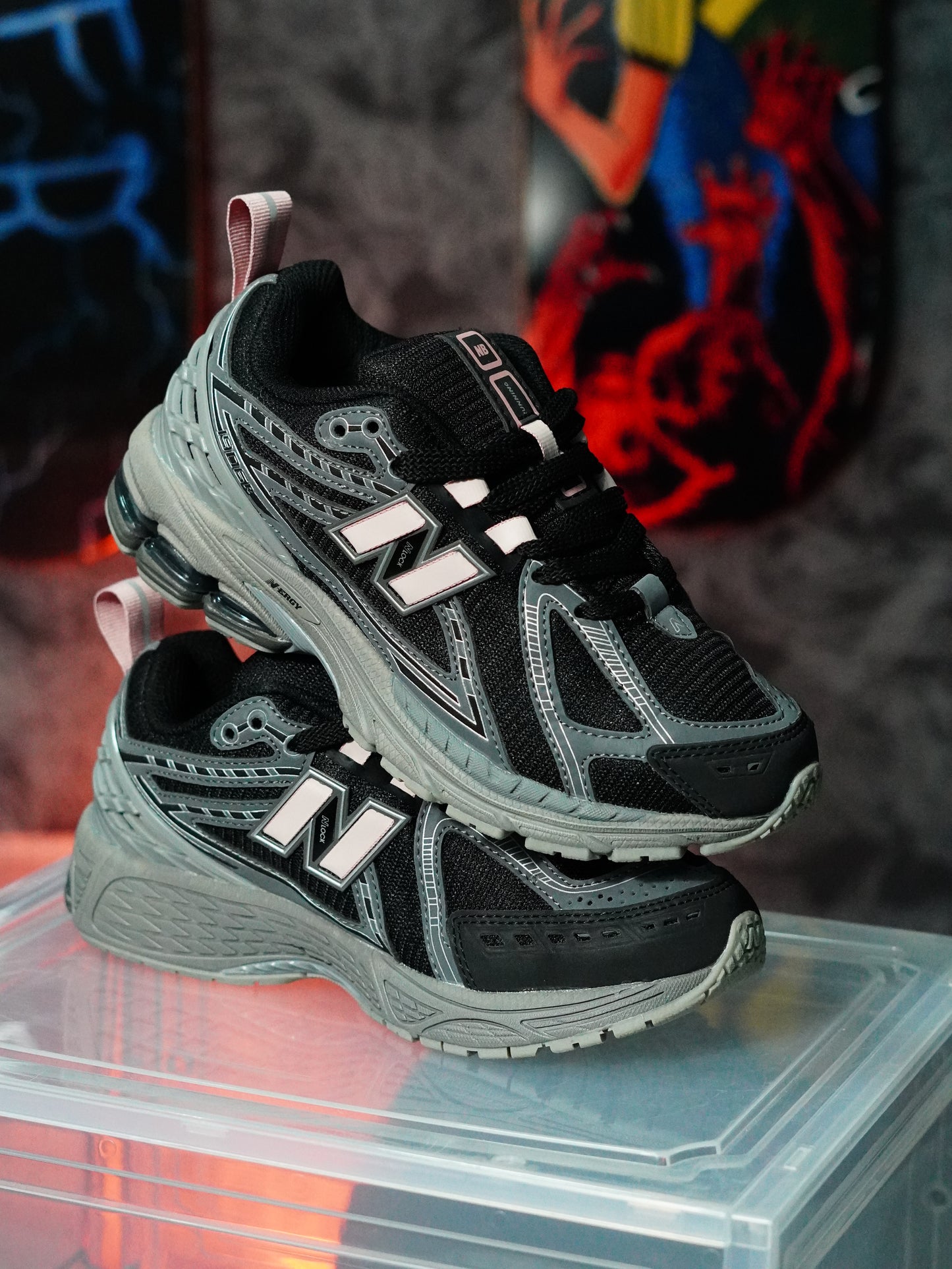 New Balance 1906R "Black/Pink Moon"