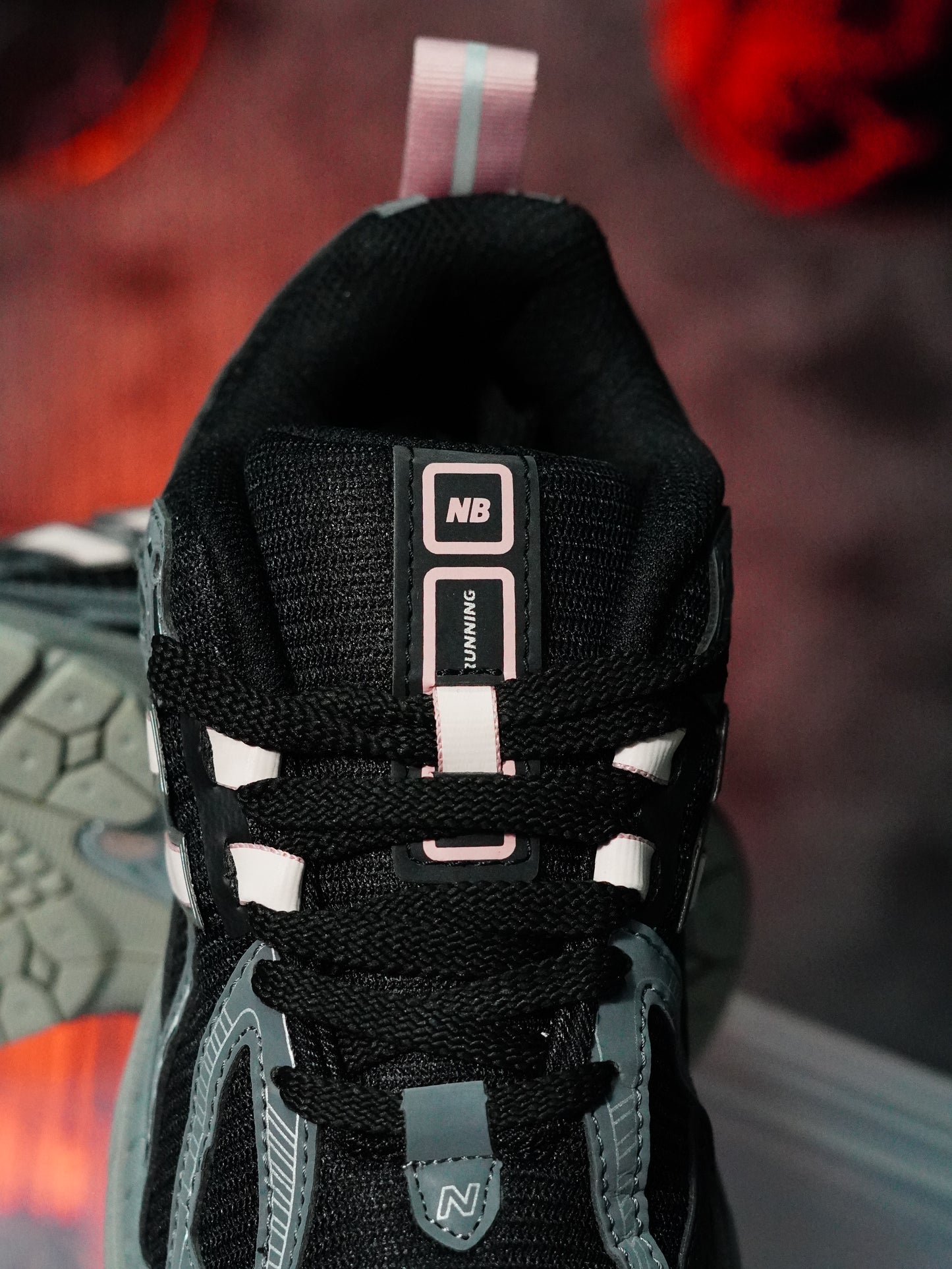 New Balance 1906R "Black/Pink Moon"