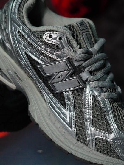 New Balance 1906R "Harbor Grey" / "Liquid Silver"