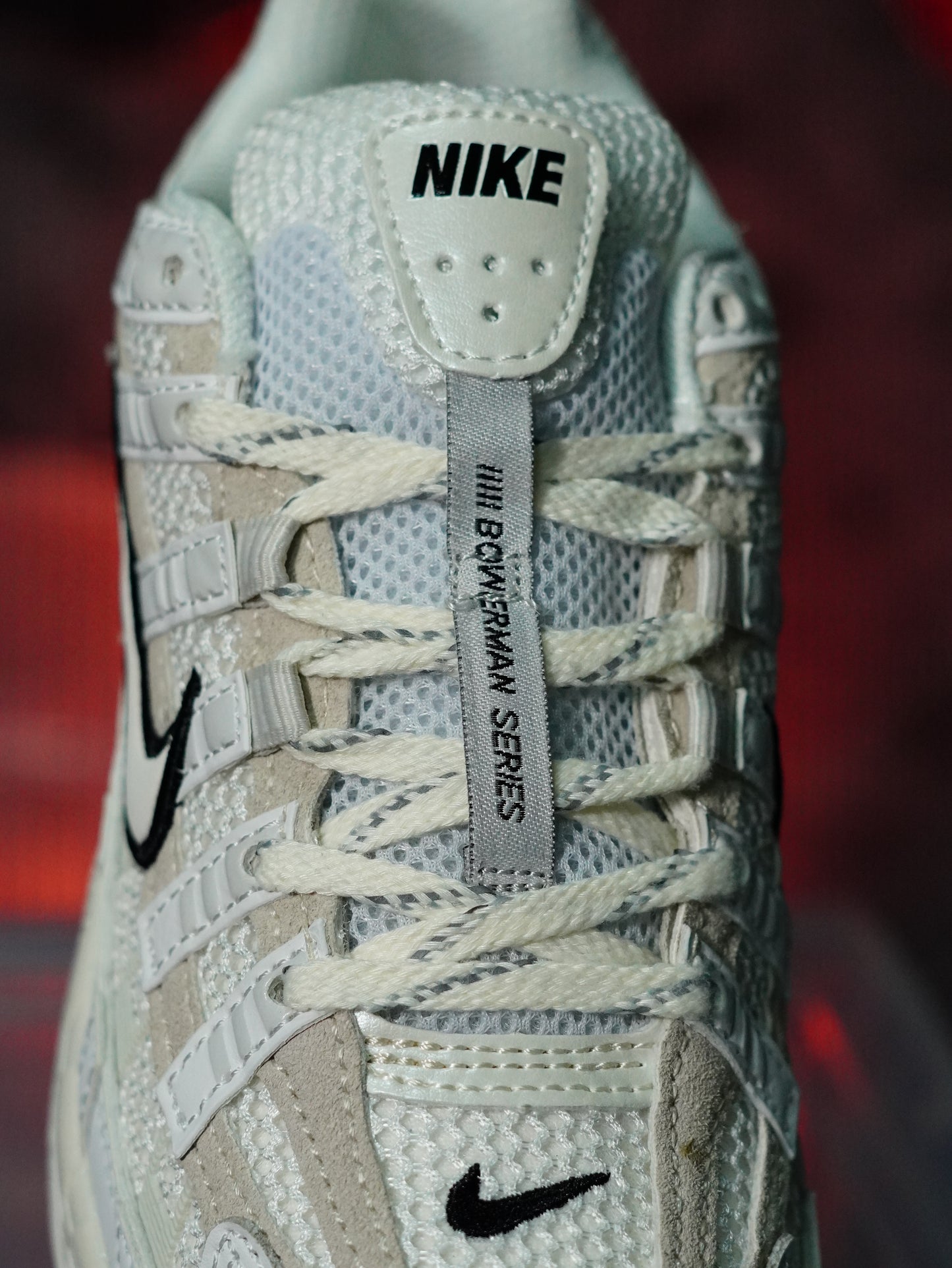 Nike P-6000 Summit White y Light Bone