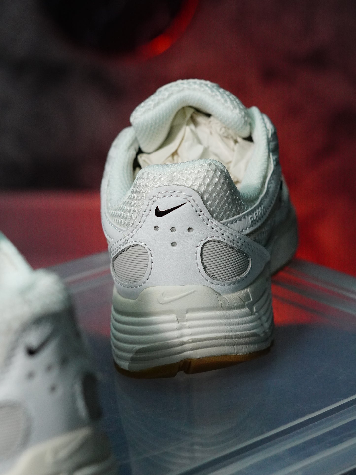 Nike P-6000 Summit White y Light Bone