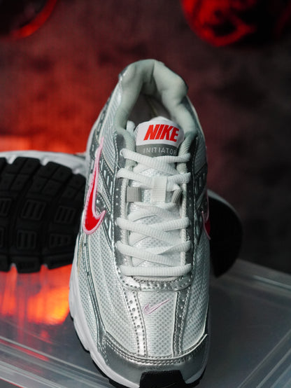 Nike Initiator