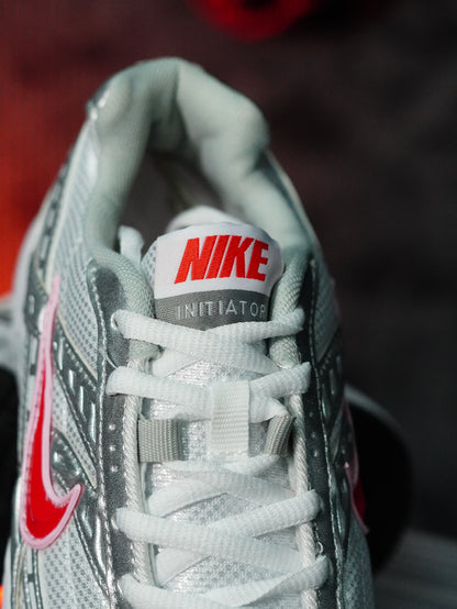 Nike Initiator