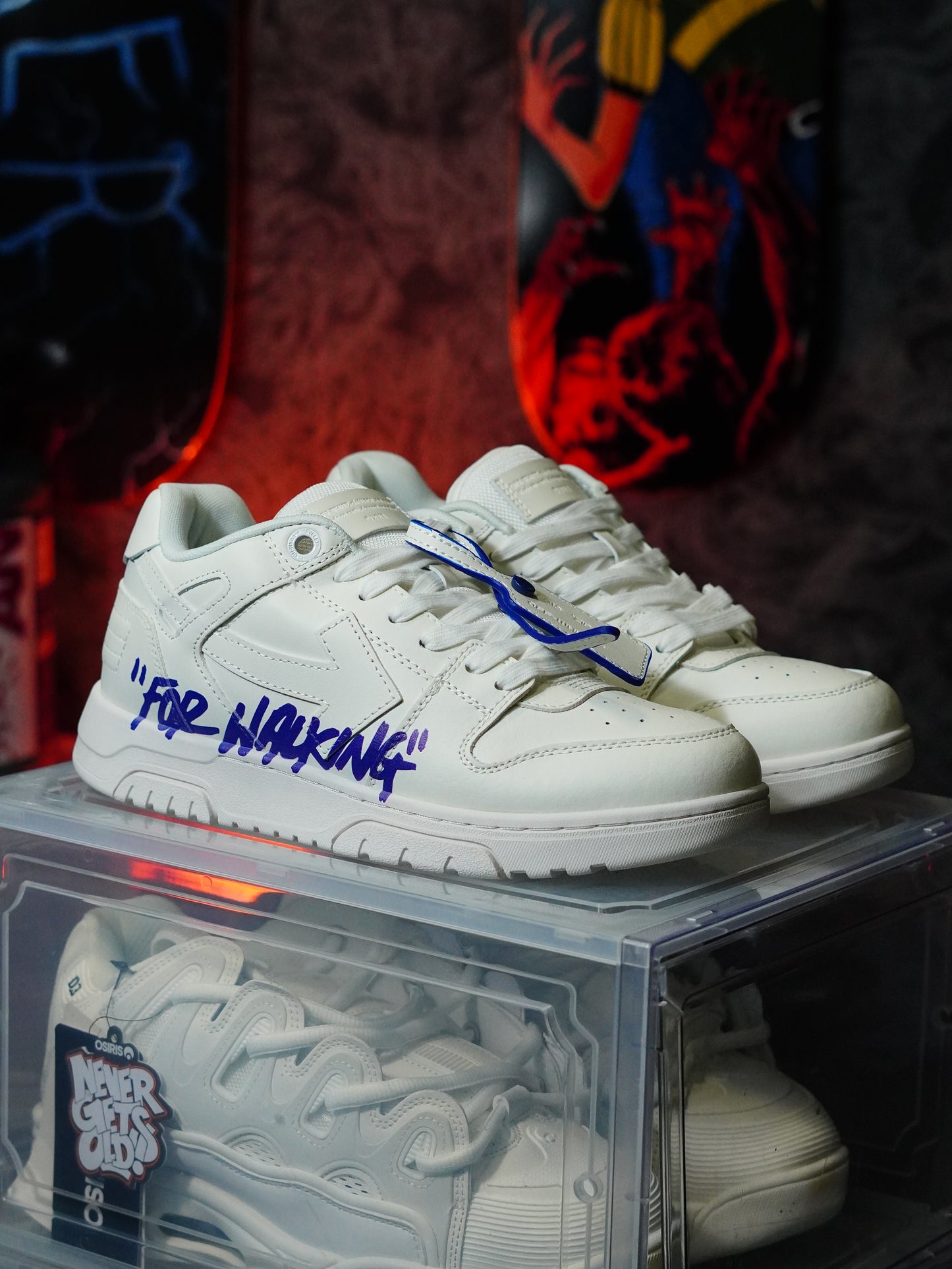 Off-White Out of Office "For Walking" G5