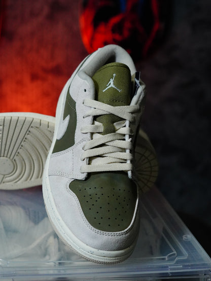 Air Jordan 1 Low SE