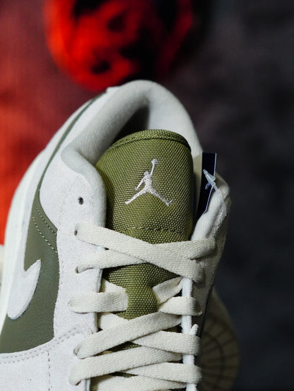 Air Jordan 1 Low SE