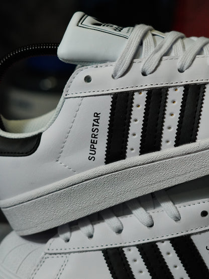 Adidas Superstar