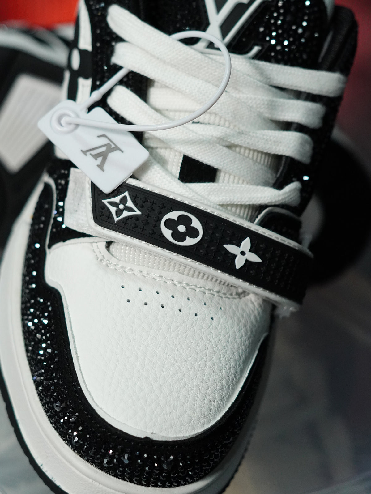 Louis Vuitton LV Trainer Swarovski NEGRA BLANCO