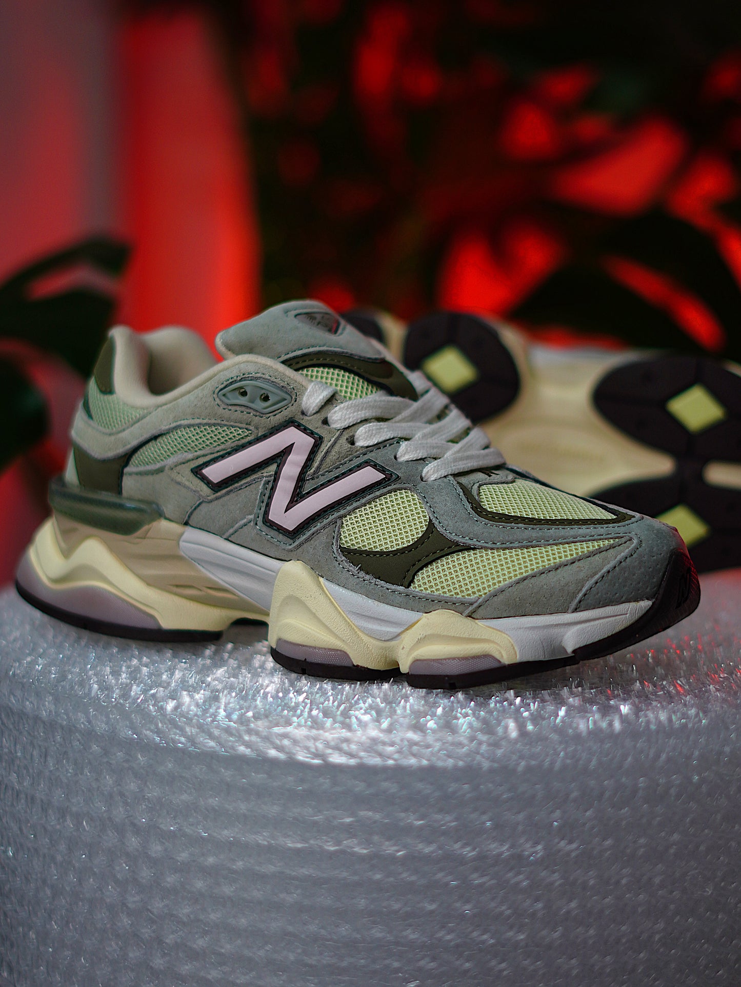 New Balance 9060 / Verde Olivino