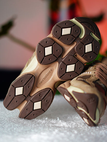 New Balance 9060 Mushroom Timberwolf