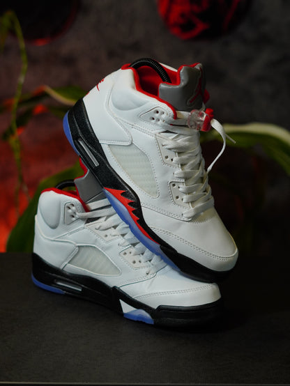 Air Jordan 5 Retro "Fire Red"