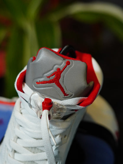 Air Jordan 5 Retro "Fire Red"