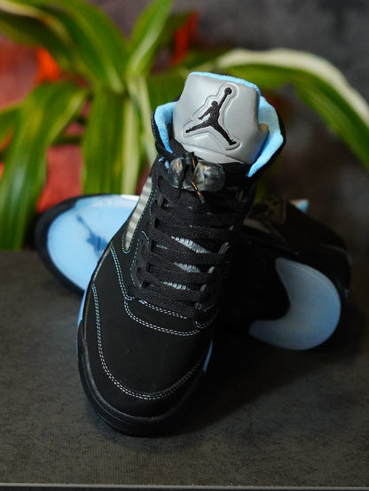 Air Jordan 5 Retro "Black Carolina"