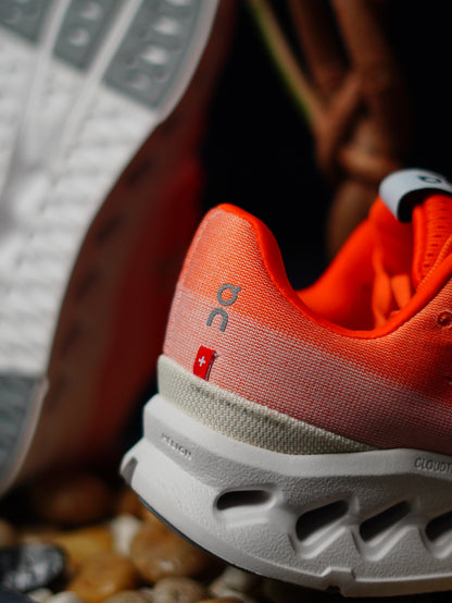 On Running Cloudsurfer / Orange