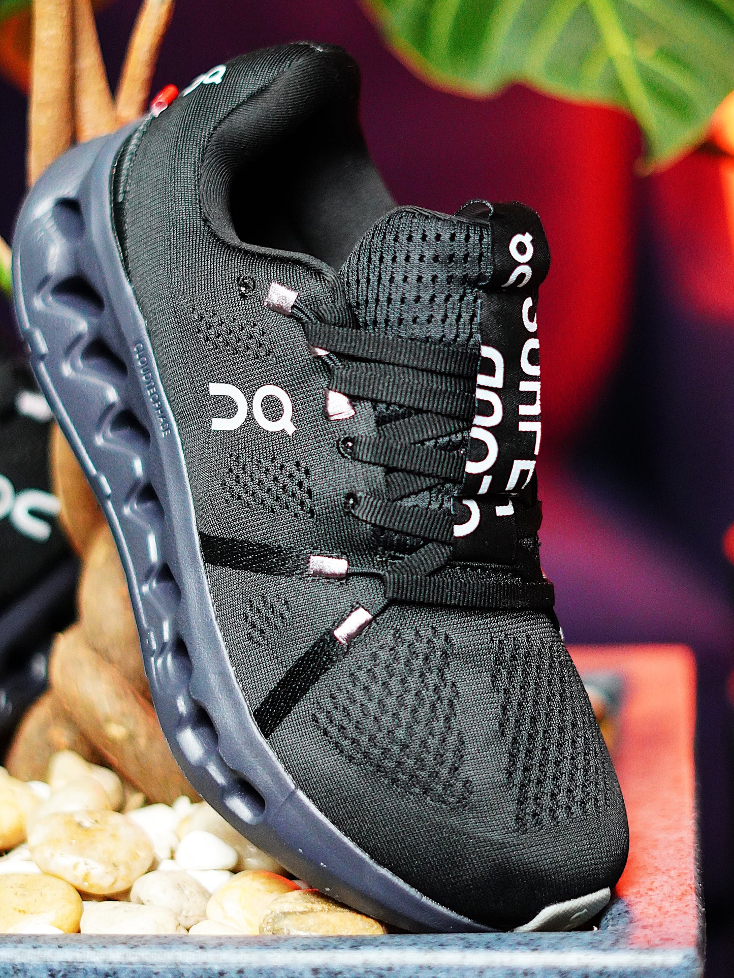 On Running Cloudsurfer / All Black