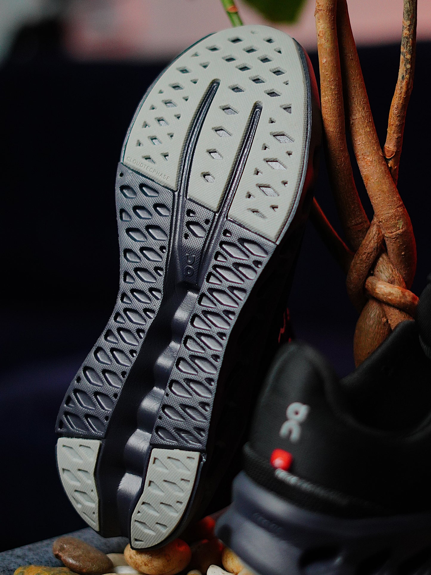 On Running Cloudsurfer / All Black