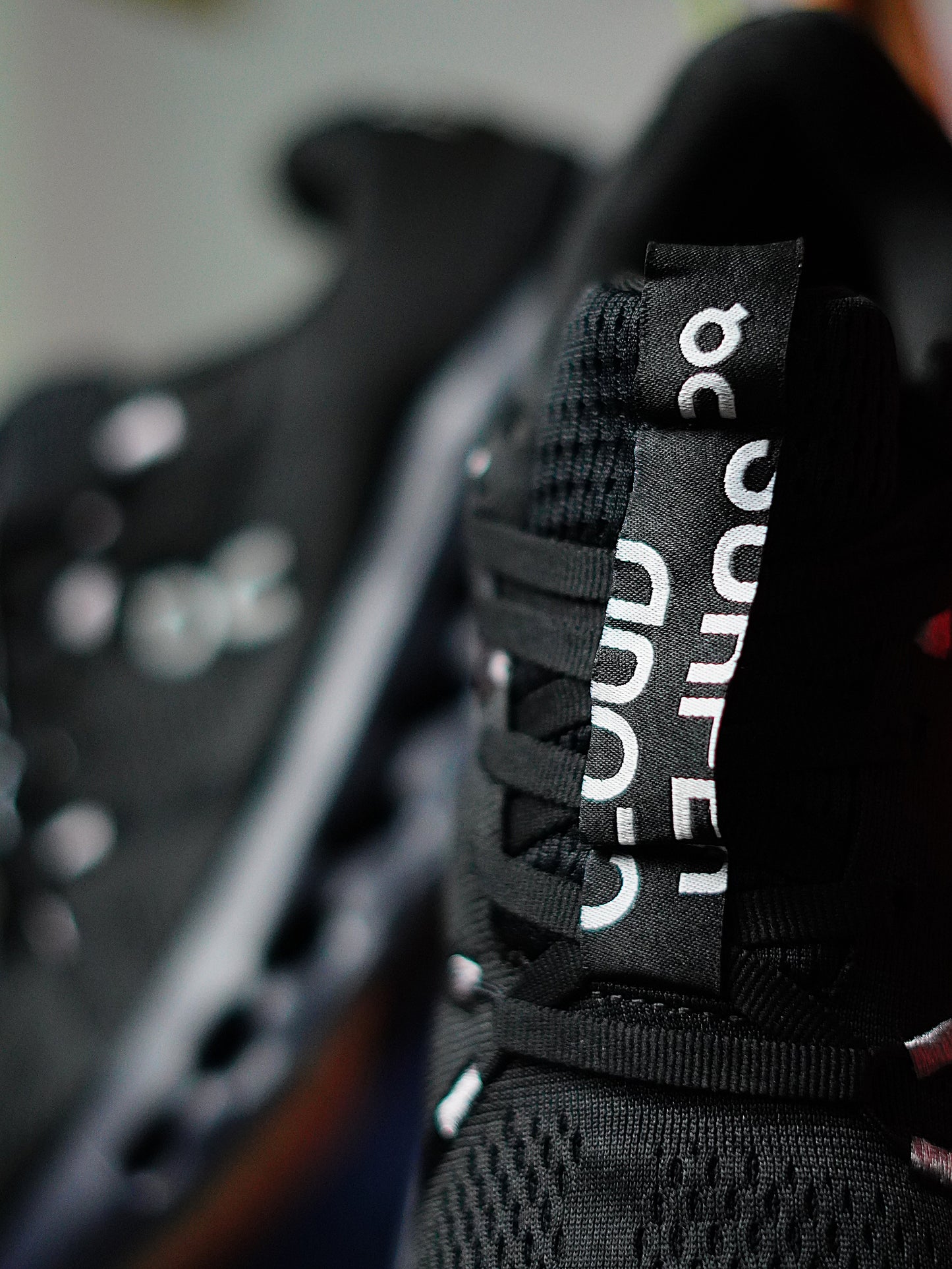 On Running Cloudsurfer / All Black