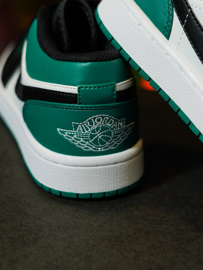 Air Jordan 1 Low "Green Toe"