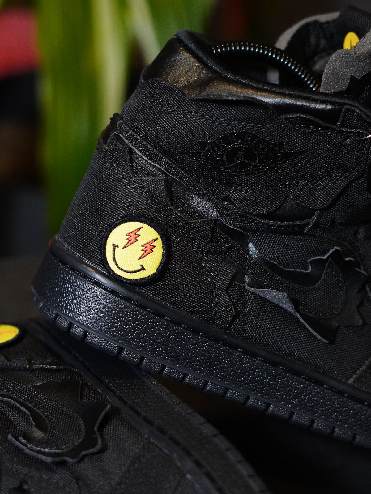Air Jordan 1 High OG x J Balvin "Omerta" / "Black".