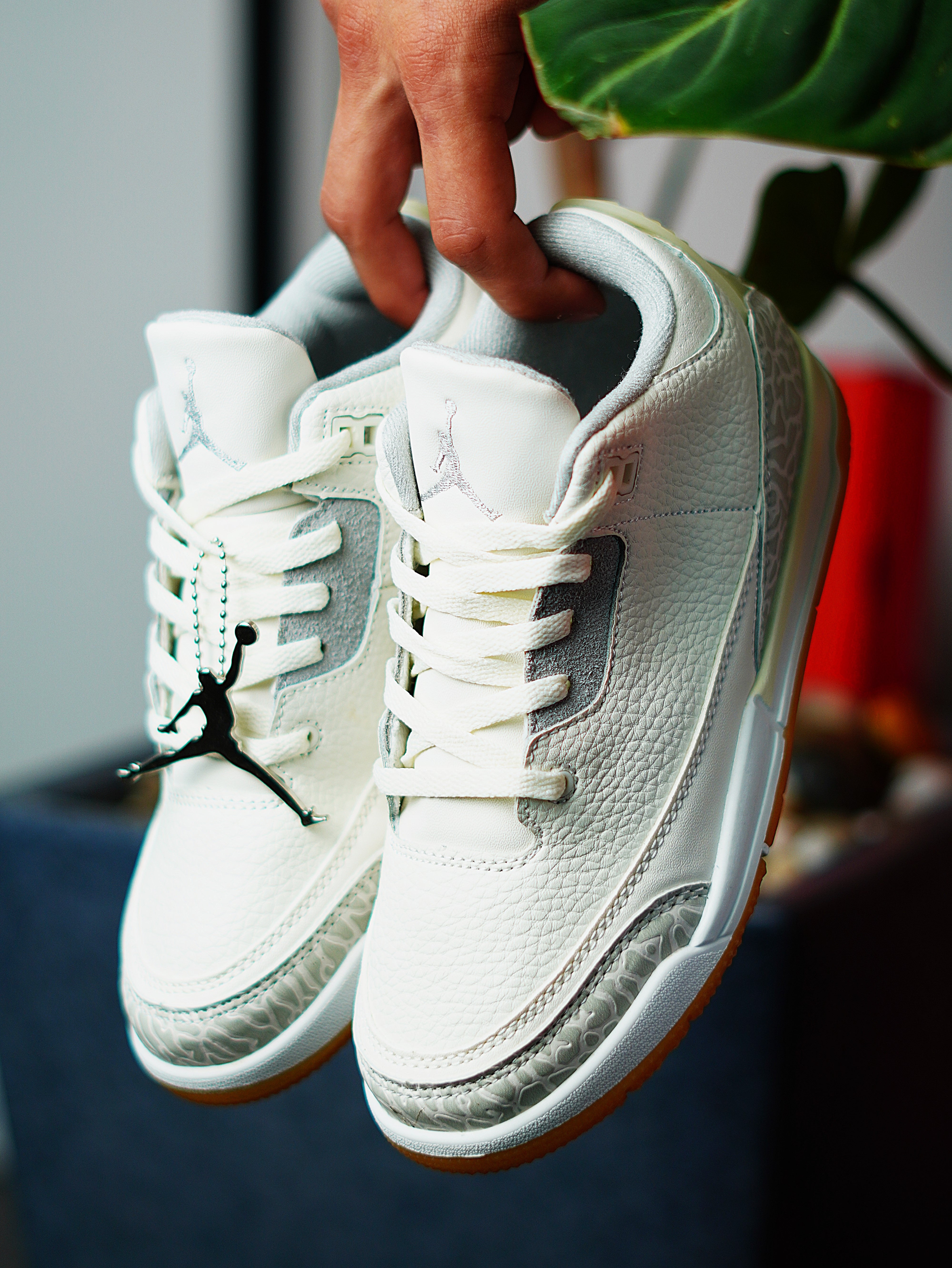 Nike jordan retro 3 white cement sales