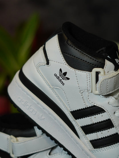 adidas Forum Mid "Cloud White / Core Black"
