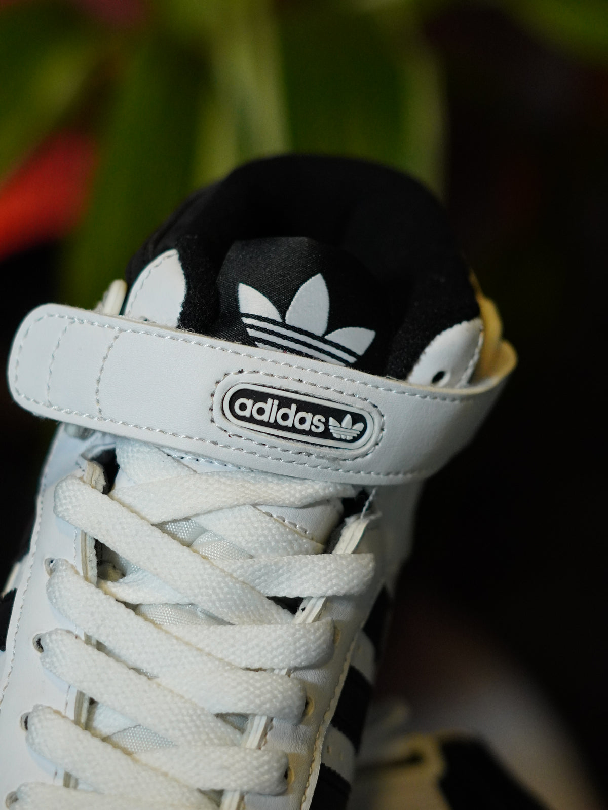 adidas Forum Mid "Cloud White / Core Black"
