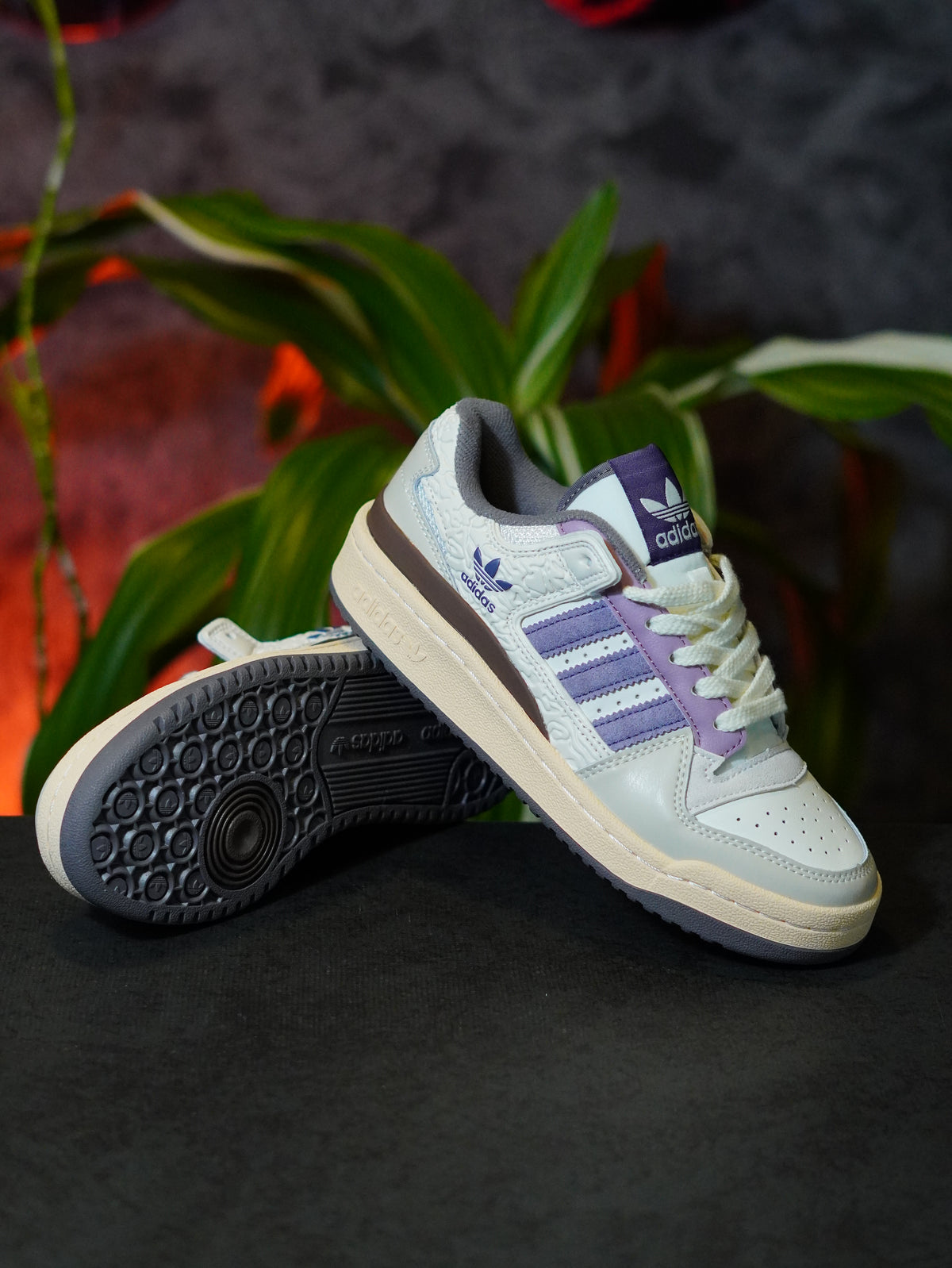 adidas Forum 84 Low "Off White / Collegiate