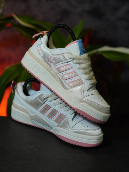 Disney x adidas Forum Low "The Aristocats Marie"
