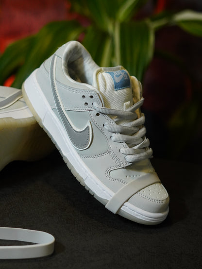 Concepts x Nike SB Dunk Low "White Lobster
