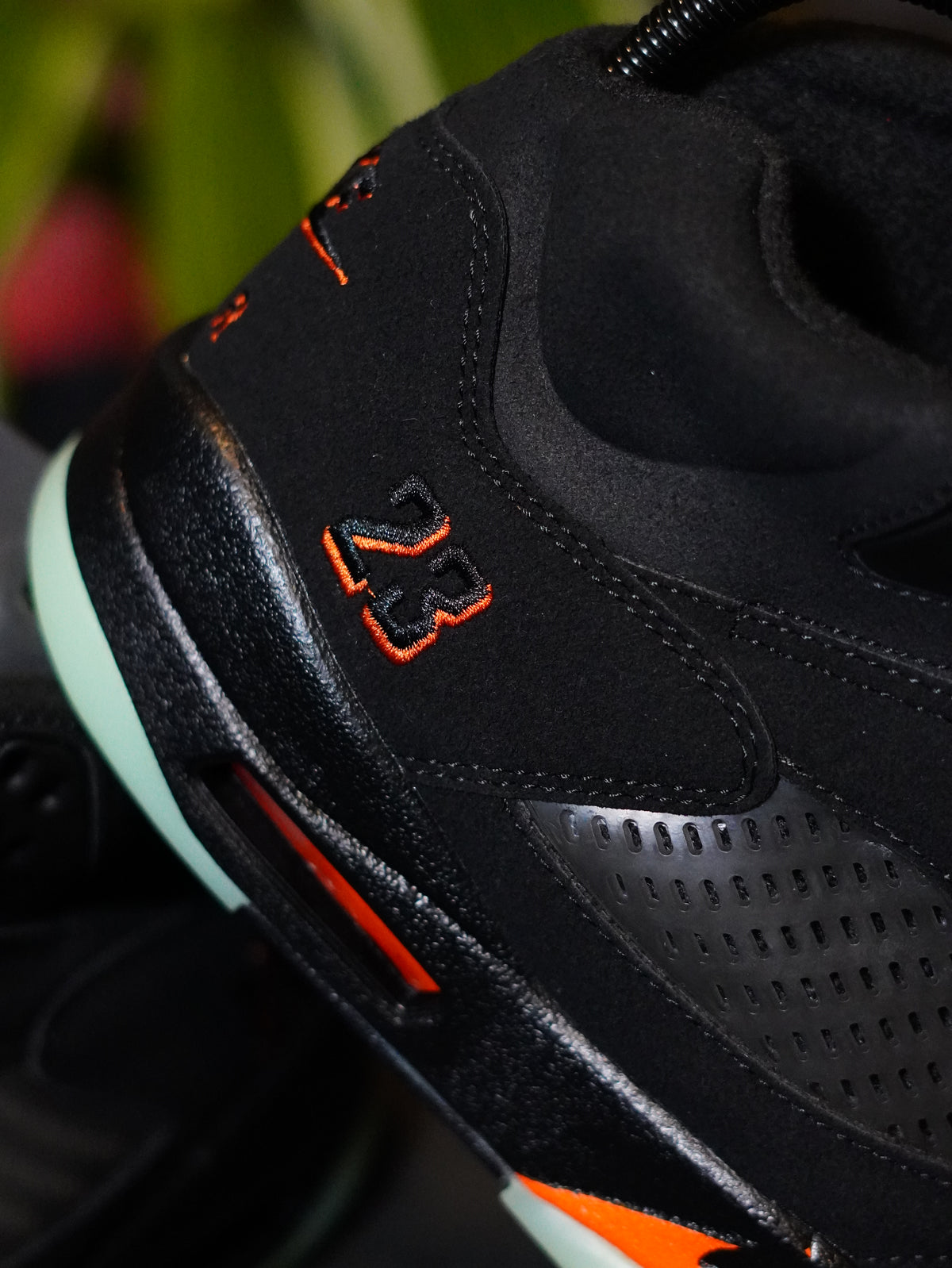 Air Jordan 5 Retro OG "Halloween