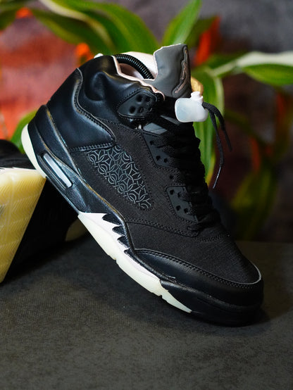 Air Jordan 5 Retro x Paris Saint-Germain "Off Noir