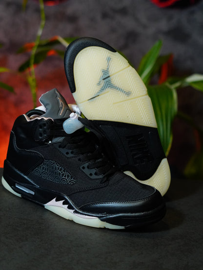 Air Jordan 5 Retro x Paris Saint-Germain "Off Noir