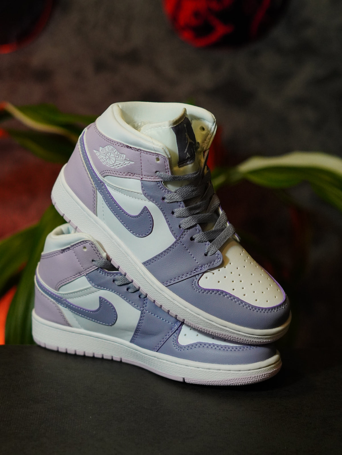 Air Jordan 1 Mid "Indigo Haze