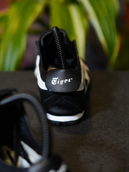 Onitsuka Tiger Mexico 66 "Black / White"