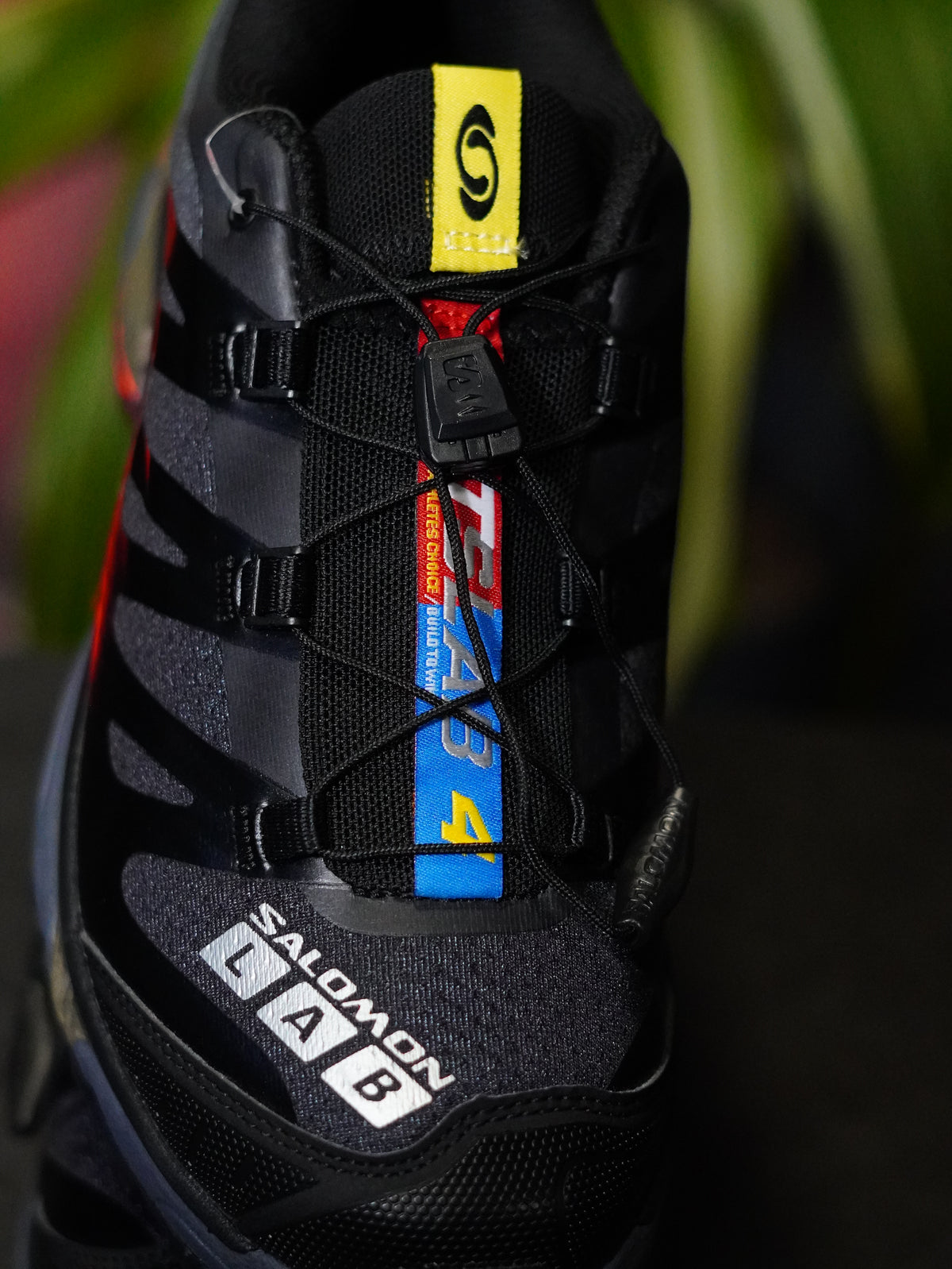 Salomon XT-4 OG "Black / Ebony / Silver Metallic"