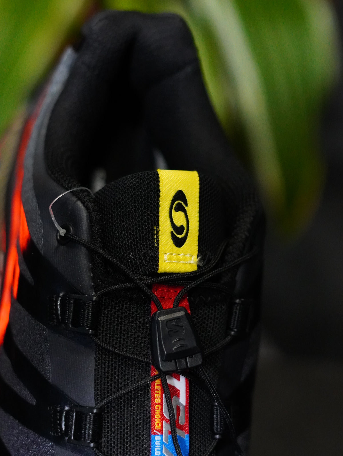 Salomon XT-4 OG "Black / Ebony / Silver Metallic"