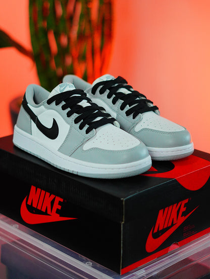 Air Jordan 1 Low OG - Blanco, Gris