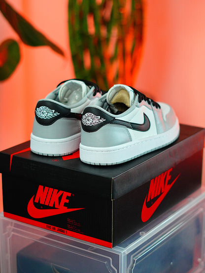 Air Jordan 1 Low OG - Blanco, Gris