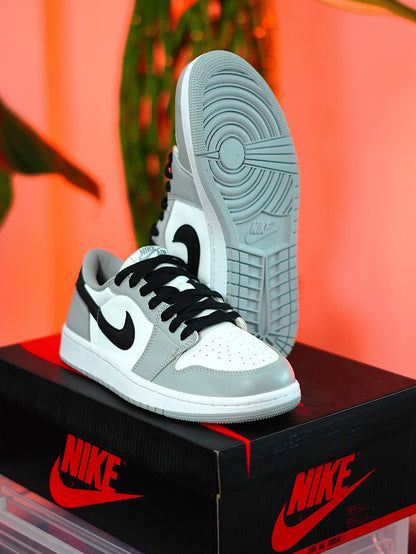Air Jordan 1 Low OG - Blanco, Gris