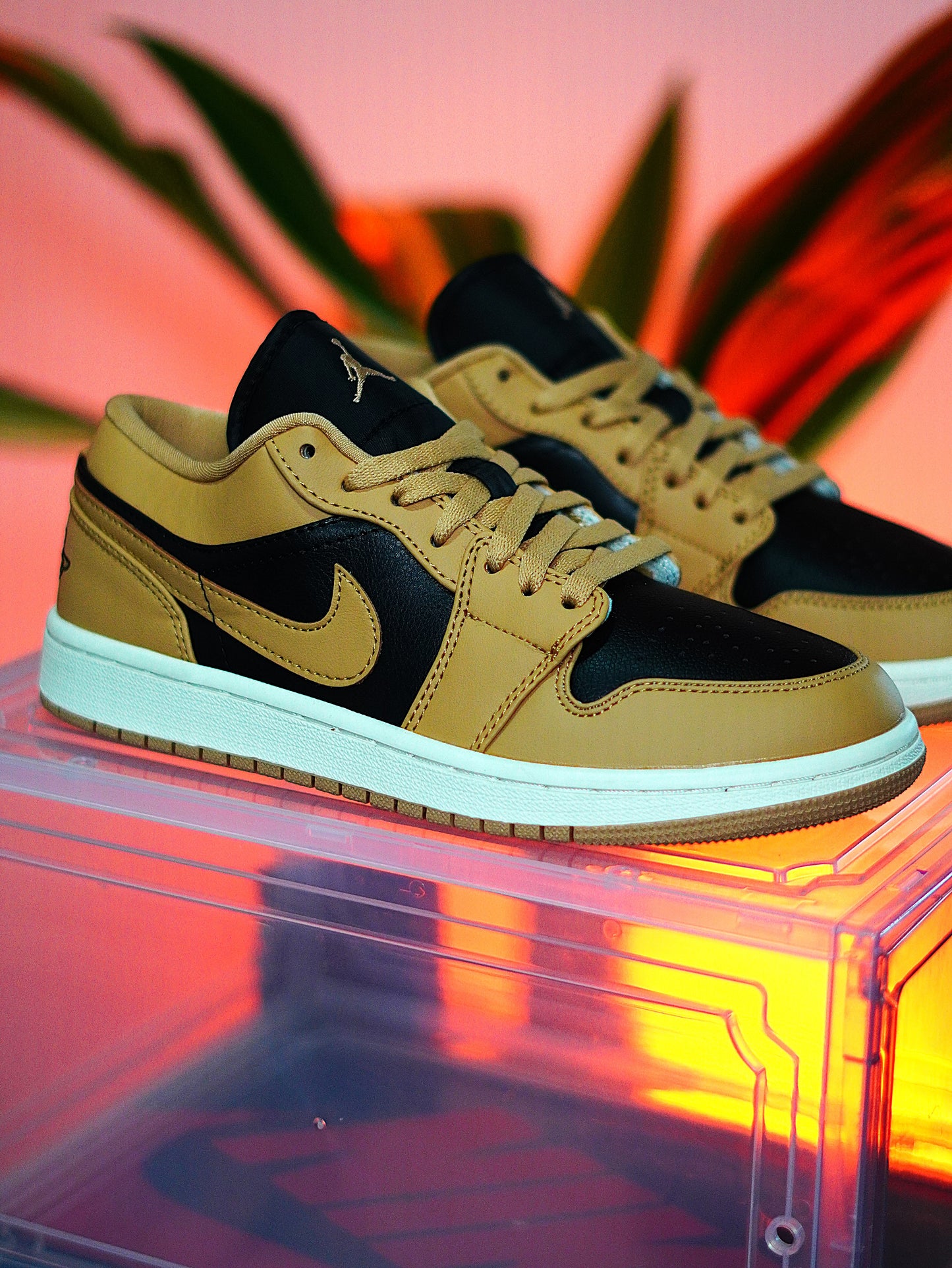 Nike Air Jordan 1 Low - Desert Tan and Black