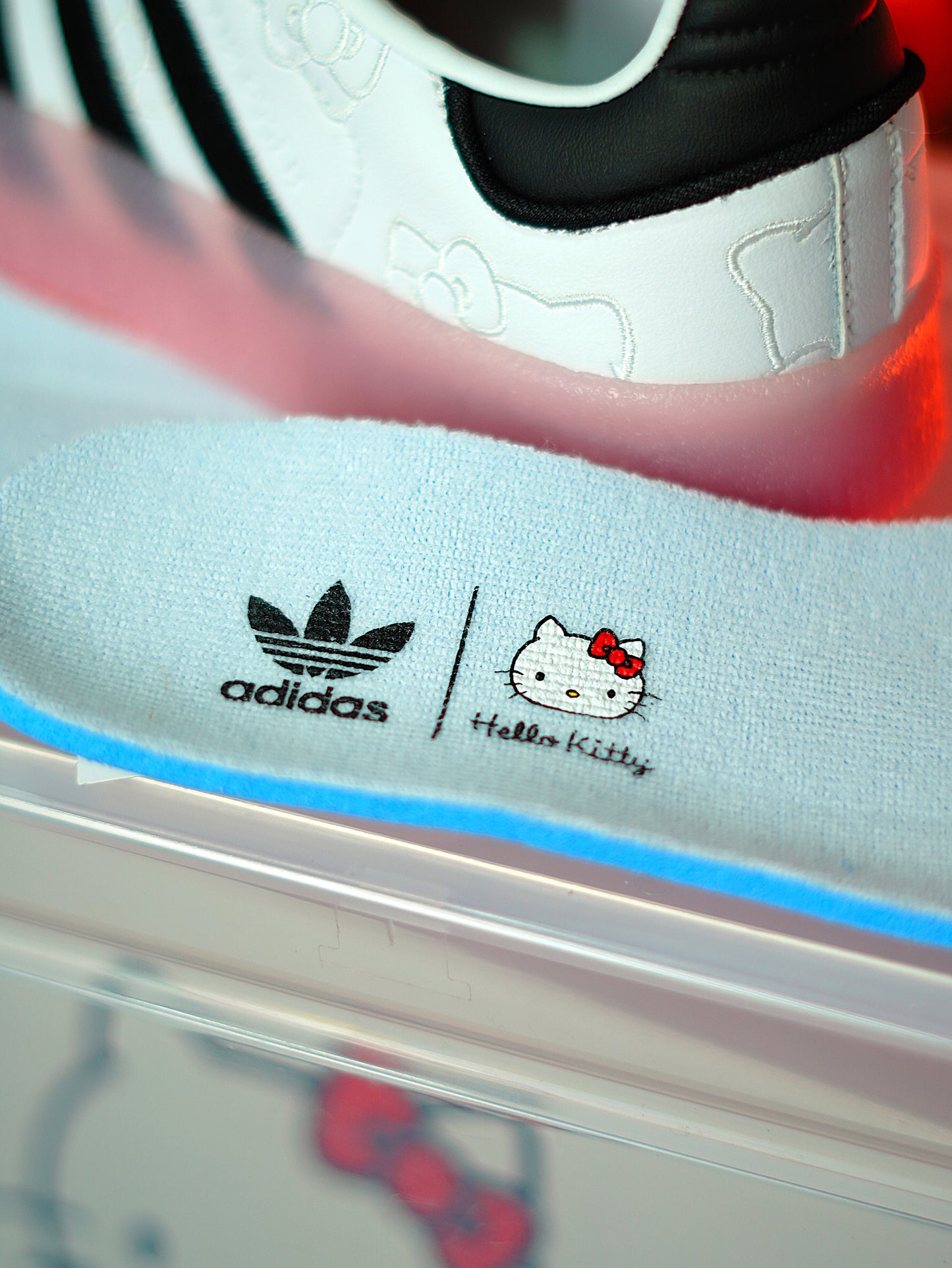 Adidas Samba x Hello Kitty