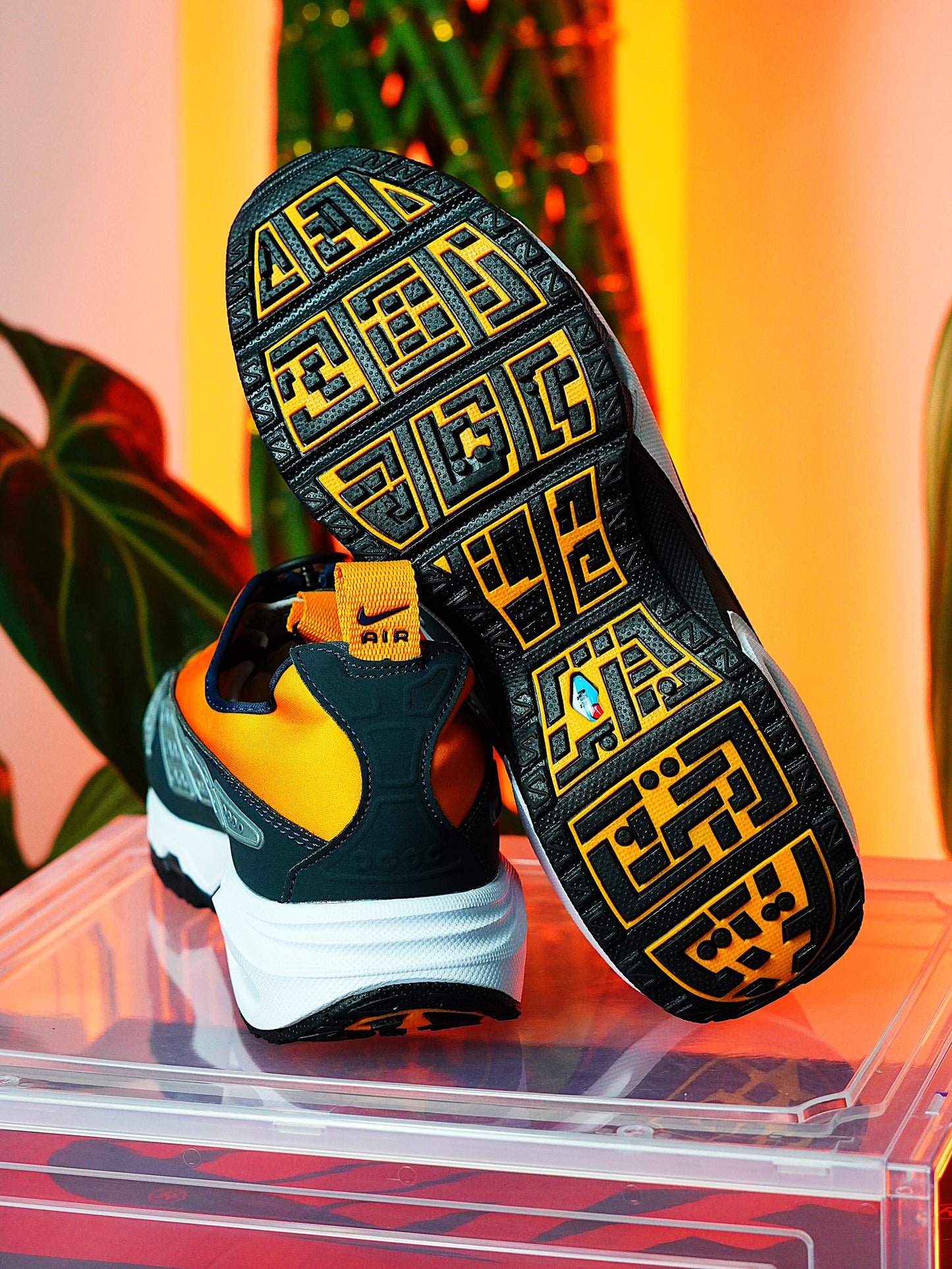 Nike Air Max SNDR - Canyon Gold