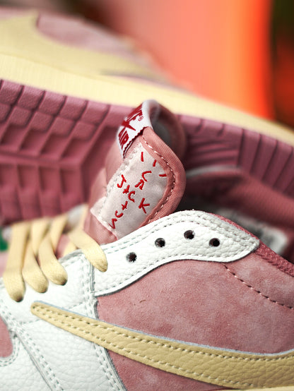 Nike Air Jordan Retro 1 Low Travis Scott - PINK MUSLIN