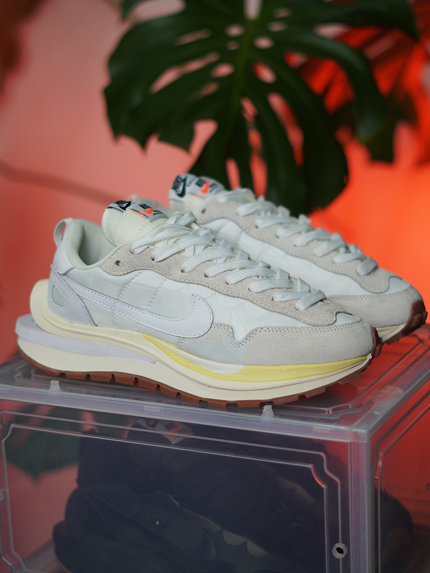 Nike x sacai VaporWaffle / White / Gum