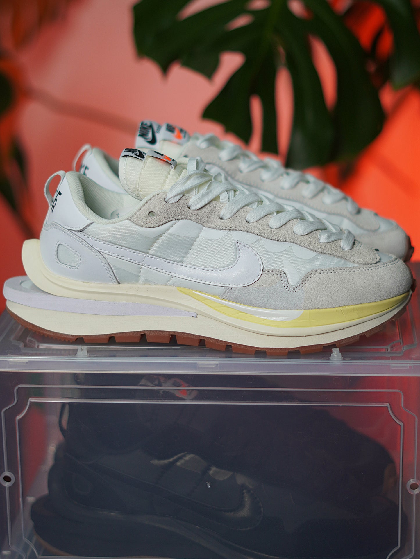 Nike x sacai VaporWaffle / White / Gum